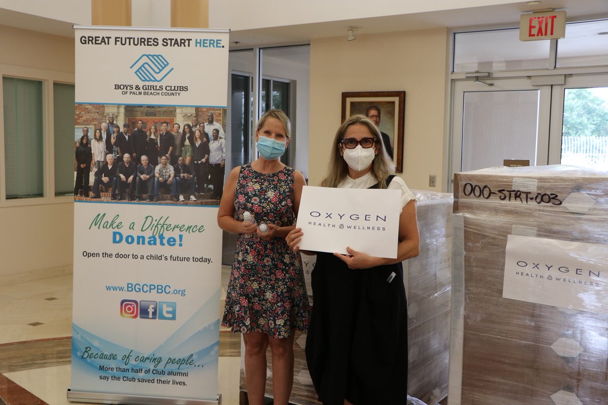 OxygenHWellness's tweet photo. It's #FeelGoodFriday and we want to send a shoutout to our friends at @bgc_pbc! We are so happy we could donate 10,000 bottles of #handsanitizer to them. 🥰 And it's YOUR purchases that made this possible, so THANK YOU!✨ 👏 ✨ https://t.co/Grr49s38O6