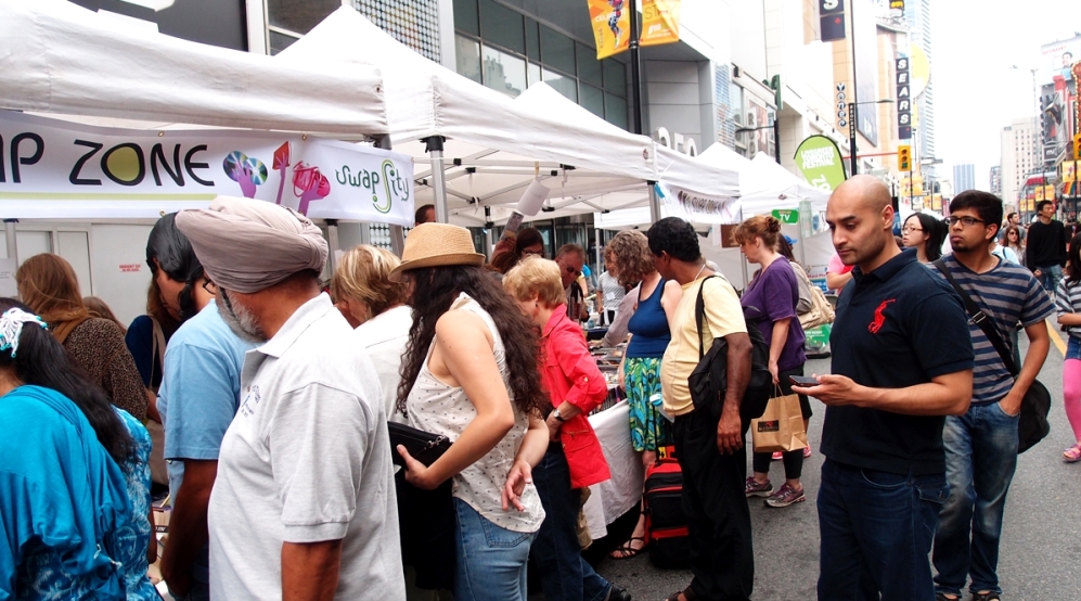 MartaNowinska's tweet photo. Do you remember the good ‘ol days when we hosted Toronto’s largest swap meets? Us to! We’re bringing the swap meets back, with a virtual twist! https://t.co/T2mCYbVIHb #Swapping #Skills #Knowledge https://t.co/gzcgduP0y7