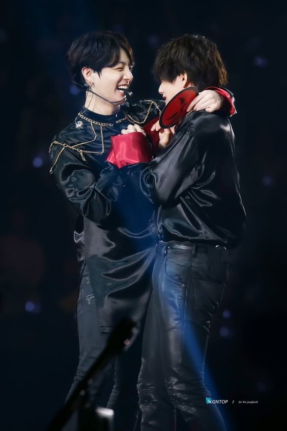 BTS looking at each other with love and adoration; a heartwarming thread for their 7th anniversary