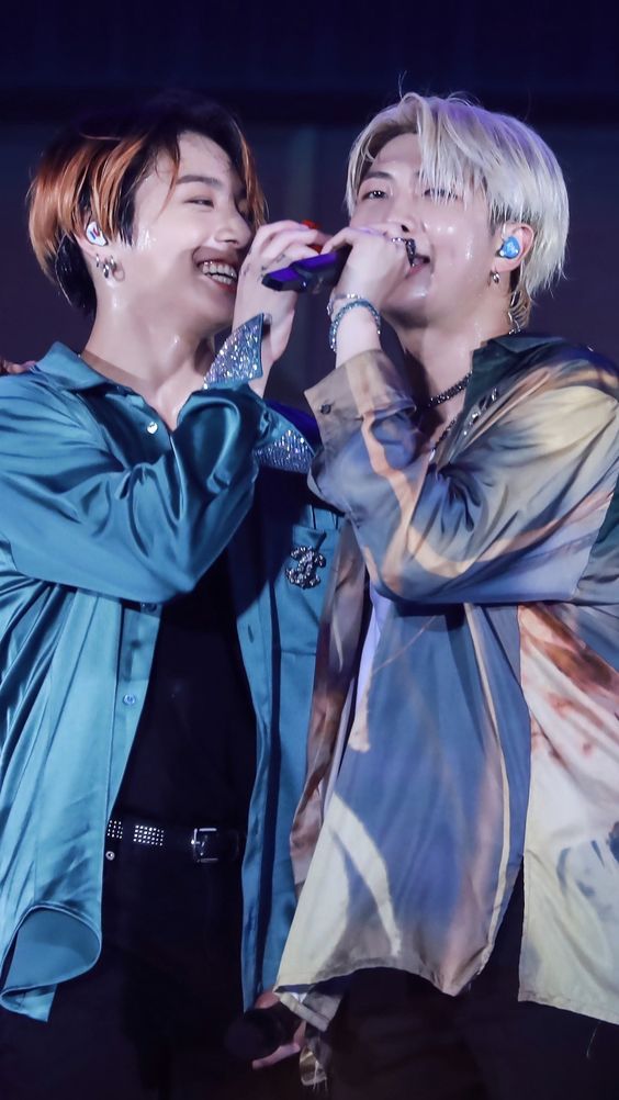 BTS looking at each other with love and adoration; a heartwarming thread for their 7th anniversary