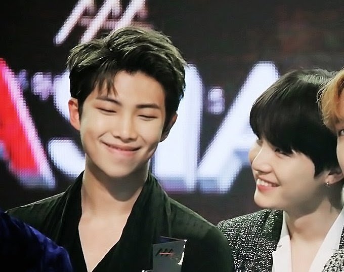 BTS looking at each other with love and adoration; a heartwarming thread for their 7th anniversary