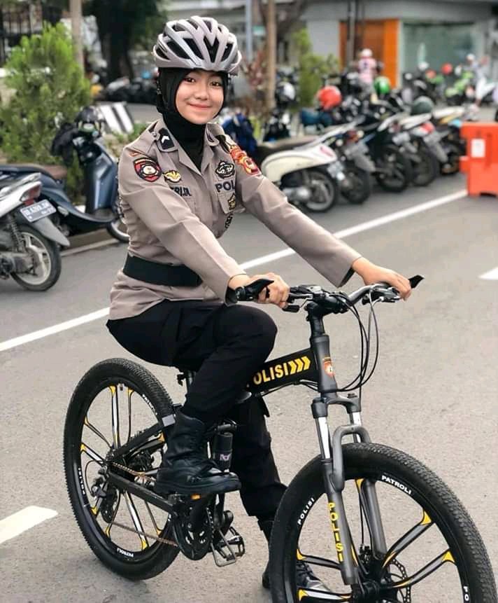 TNI Polri tweet media