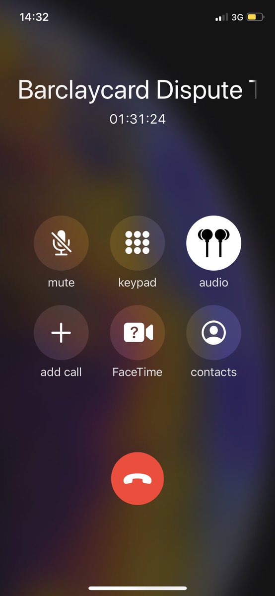 kh4ndashian's tweet photo. @Barclaycard I have been calling in everyday to speak to your team, on hold for hours and still no luck, i have to hang up after a while as im #WFH plus i cannot dispute online as you say to call us. How are you helping your customers? This is upsetting, sort yourselves out! https://t.co/Zs26KMHmIQ