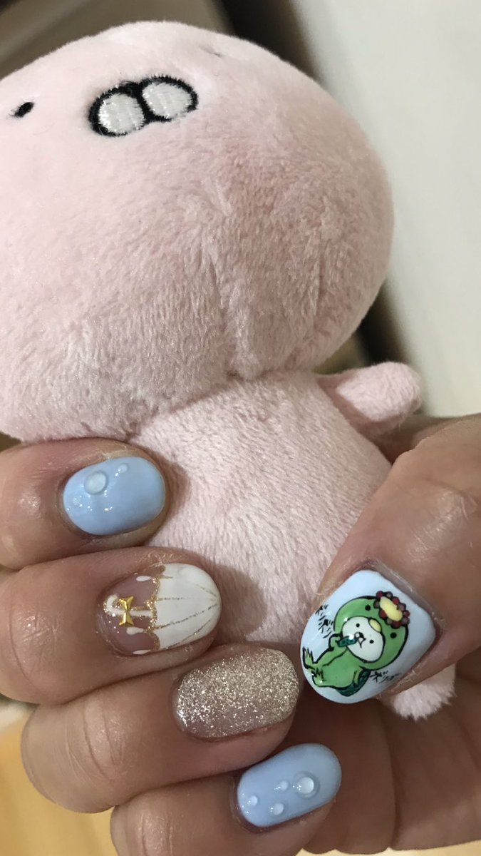 さおりん 今日はネイルサロンに行ってきました ๑ ๑ 梅雨入りしたので雨 ネイル 雨粒も素敵 ｰ ｰ カエルまるとカッパまるもいるよ ๑ ๑ 今回も細かいとこまで描いてくれたネイリストさんに感謝です うさまる うさまるネイル