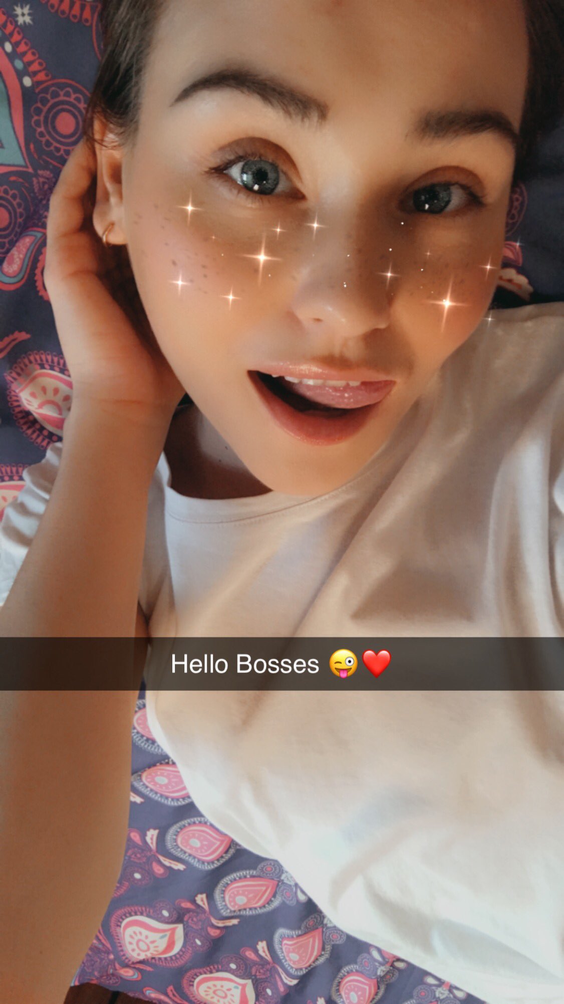 Welcome to my room🍓 Let’s meet and ... @chaturbate ❤️ https://t.co/BL4ZzYZf6p ❤️ #beautifulgirl #lifeitsbeautuful #cbmodel #online 😜 https://t.co/jOZWbVwt7q
