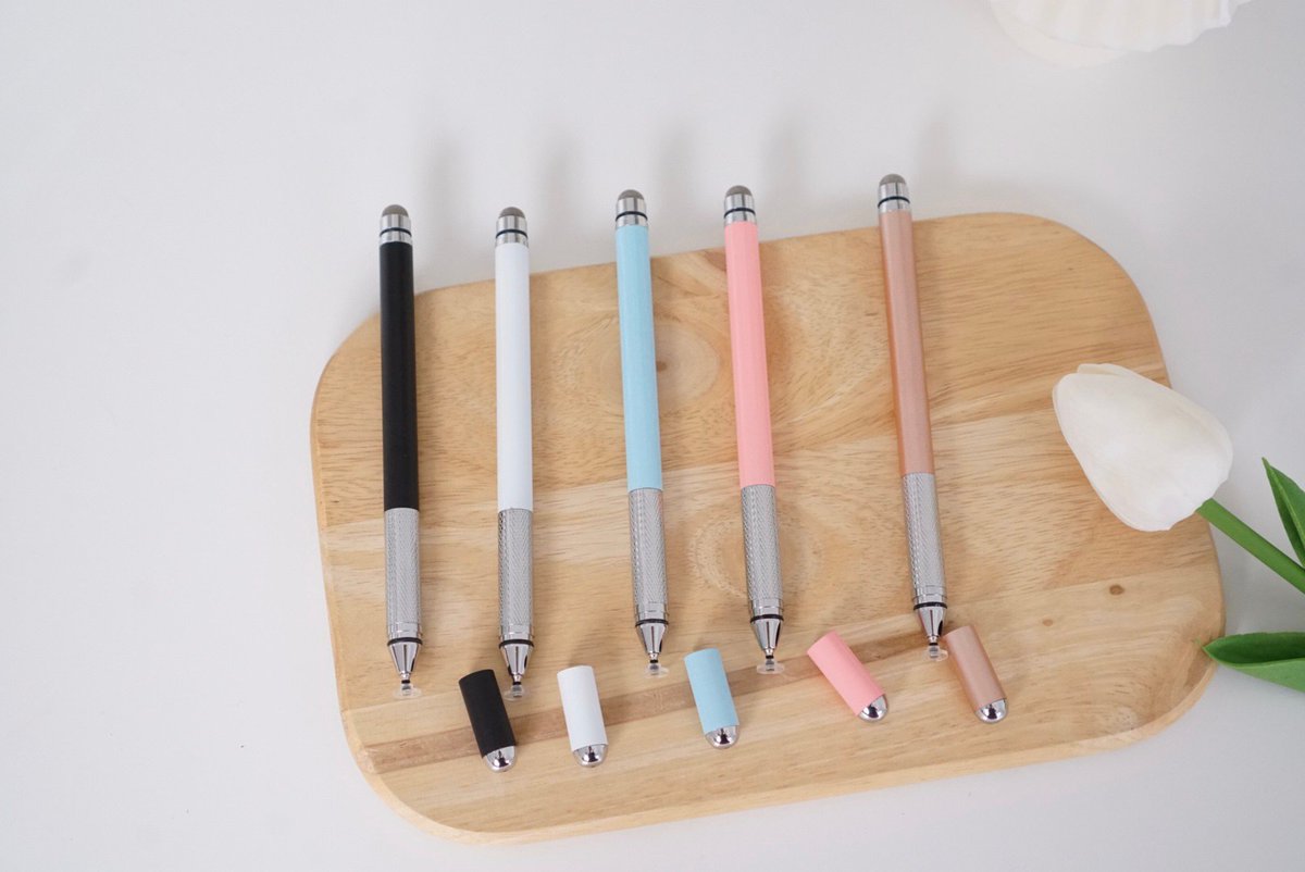 DreamyStory9's tweet image. #พร้อมส่ง Touch Pen
หัวสองด้าน : จาน/ไฟเบอร์
ใช้เขียนได้บนสมาร์ทโฟนทุกรุ่น/ไอแพด/แทปเลต​ ไม่ต้องชาร์จไฟ
🏷️ด้ามละ 189.-
📮ส่งฟรี REG / EMS+20
#touchpen #ปากกาไอแพด #ปากกาแอนดรอย์​ #ของมันต้องมี #โทรศัพท์ #แอนดรอย์ #วาดรูป #ปากกาไอแพด #ปากกาทัชสกรีน #ปากกา #ปากกาสไตลัส #ปากกาstylus