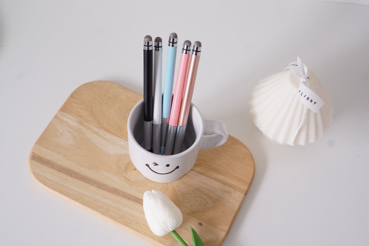 DreamyStory9's tweet image. #พร้อมส่ง Touch Pen
หัวสองด้าน : จาน/ไฟเบอร์
ใช้เขียนได้บนสมาร์ทโฟนทุกรุ่น/ไอแพด/แทปเลต​ ไม่ต้องชาร์จไฟ
🏷️ด้ามละ 189.-
📮ส่งฟรี REG / EMS+20
#touchpen #ปากกาไอแพด #ปากกาแอนดรอย์​ #ของมันต้องมี #โทรศัพท์ #แอนดรอย์ #วาดรูป #ปากกาไอแพด #ปากกาทัชสกรีน #ปากกา #ปากกาสไตลัส #ปากกาstylus