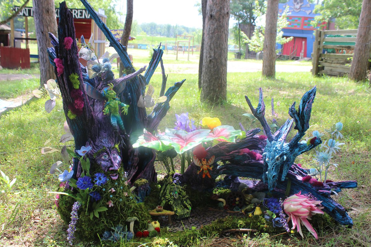 Who has started on their Fairy Houses? All entries receive FREE Festival Tickets! 

michrenfest.com/forms/MIRF-FAI…