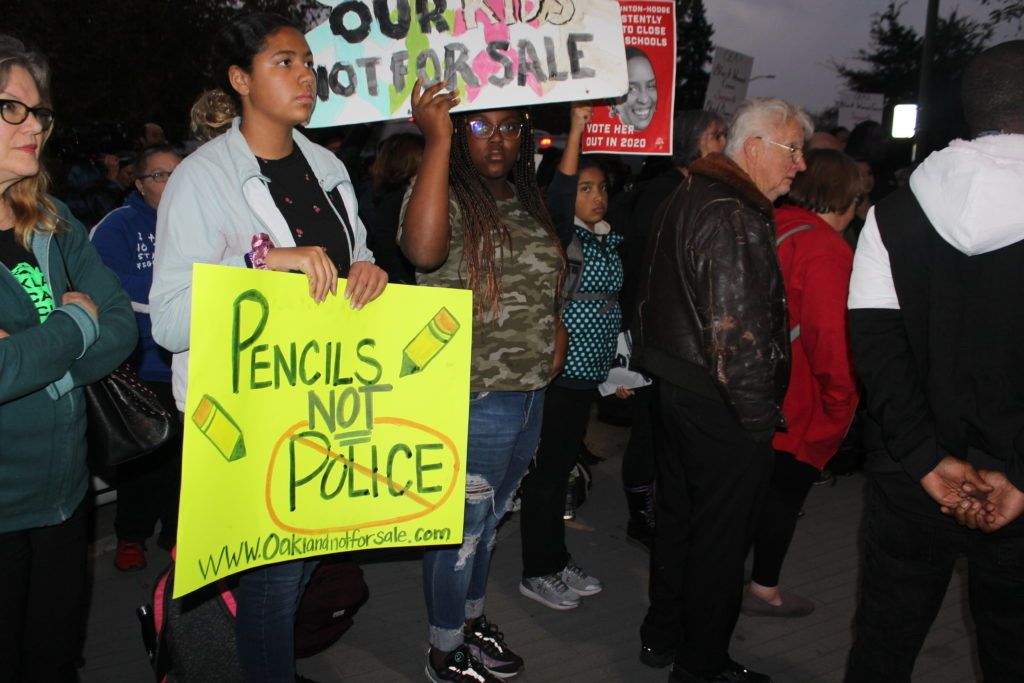EdFocus's tweet photo. Should police officers be in schools? California education leaders rethink school safety | @michaelburke47 - EdSource https://t.co/NLxhFkpHQi https://t.co/R80edQfPcR