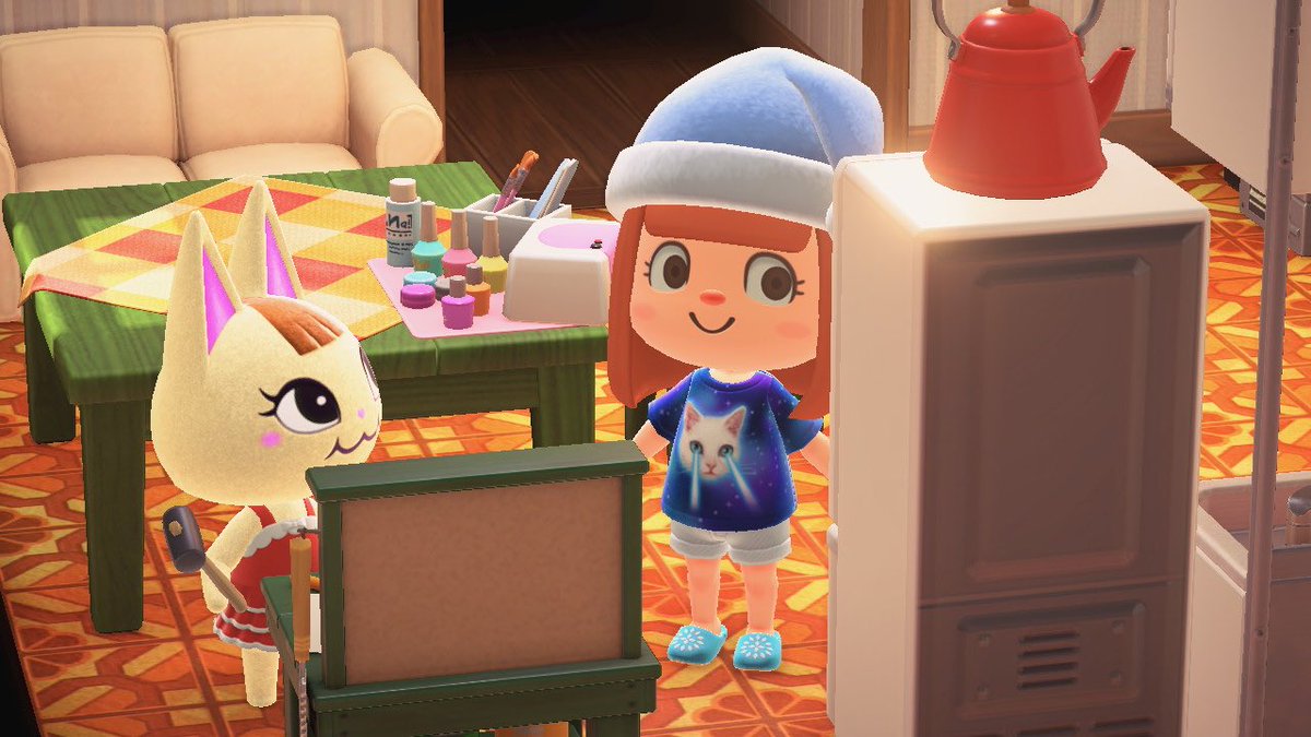 miya_723's tweet photo. なべちゃんにミームなふくもらった！シュールかわいい🥺ねこ代表のさっちと写真撮りたかったのにDIYに夢中でほぼ相手してもらえなかった…🐈 https://t.co/v4rU8IbIka