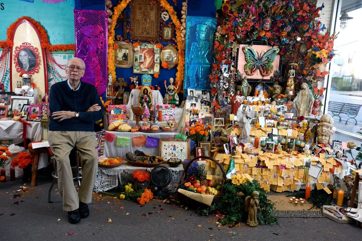 thepoetmendez's tweet photo. It is with a heavy heart that I share the news- owner and founder of #CasaRamirez, Macario Ramirez has passed on peacefully at home Wednesday, June 10, of a rapidly progressing heart condition.
Houston is less 1 activist, 1 elder, 1 community leader. Como Macario, no había. https://t.co/UtEb0RVEME