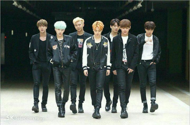 PompisMin's tweet photo. No tengo palabras para decir lo mucho que los amo, me han enseñado muchas cosas, amarme a mi misma, seguir mis sueños, es hermoso saber todo lo que han crecido todo lo que han logrado.💜💜
 #7ToEternityWithBTS https://t.co/XRUAQgtACn