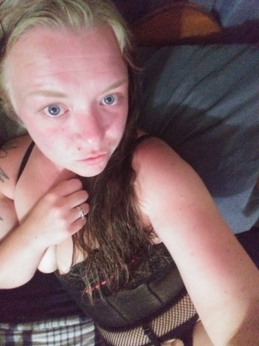 Izzy Swiift sent me these the other day wanting my cock. #Izzyswiift #cpl4u2nv #jswiift #amateurpornstars<a href="/tag/cpl4u2nv"class="tags"><span>#cpl4u2nv</span></a><a href="/tag/izzyswiift"class="tags"><span>#izzyswiift</span></a><a href="/tag/jswiift"class="tags"><span>#jswiift</span></a><a href="/tag/amateurpornst"class="tags"><span>#amateurpornst</span></a>