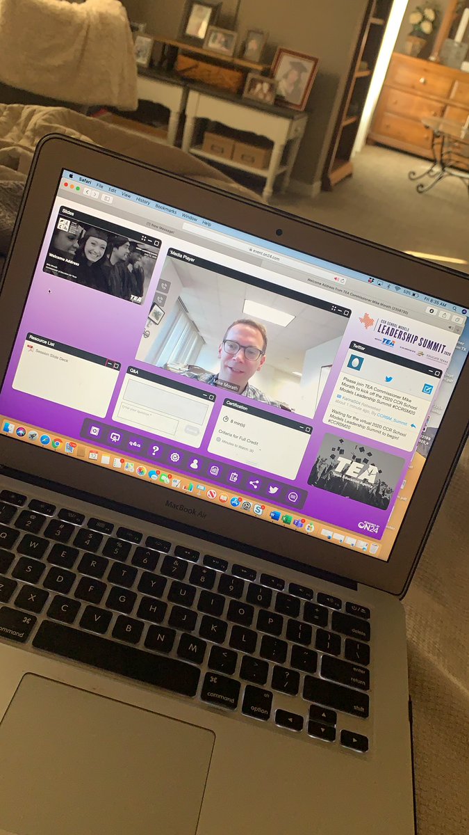 pkcook1's tweet photo. Second Conference this week! New normal for PD. #CCRSM_Summit https://t.co/KqSRk5moYe