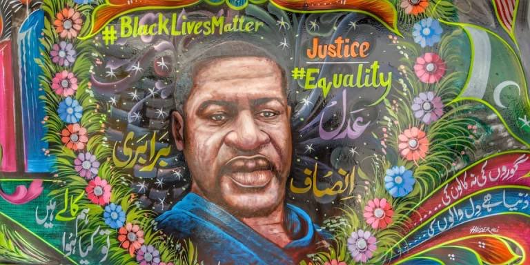 adnmk_'s tweet photo. Truck Art does have roots in Subcontinent's culture &amp; reflects masses opinion to a larger extent. #Pakistani Truck Artist Haider Ali pays homage to George Floyd and in his words, "It pays a tribute to everyone fighting inequality and injustice”. #BlackLivesMatter https://t.co/aEICOLsQJA