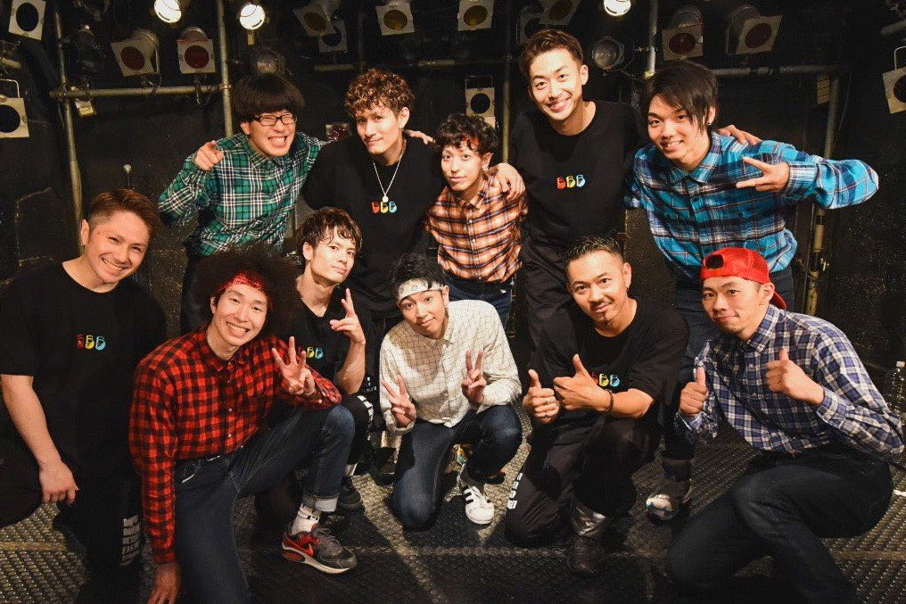 RAB_TUSSY's tweet photo. RAB&BBBツーマンライブ『RABBBB』本当にありがとうございました😆
本当に心の底から楽しかったです!
僕らもBBBさんのパフォーマンスに食いまくりでシンプルに楽しんじゃってました
勉強になったしもっと頑張ろーってなりました✨
けどやっぱ楽しかったですw
皆さんありがとうございました✨
#RABBBB https://t.co/Hb3askRZNM