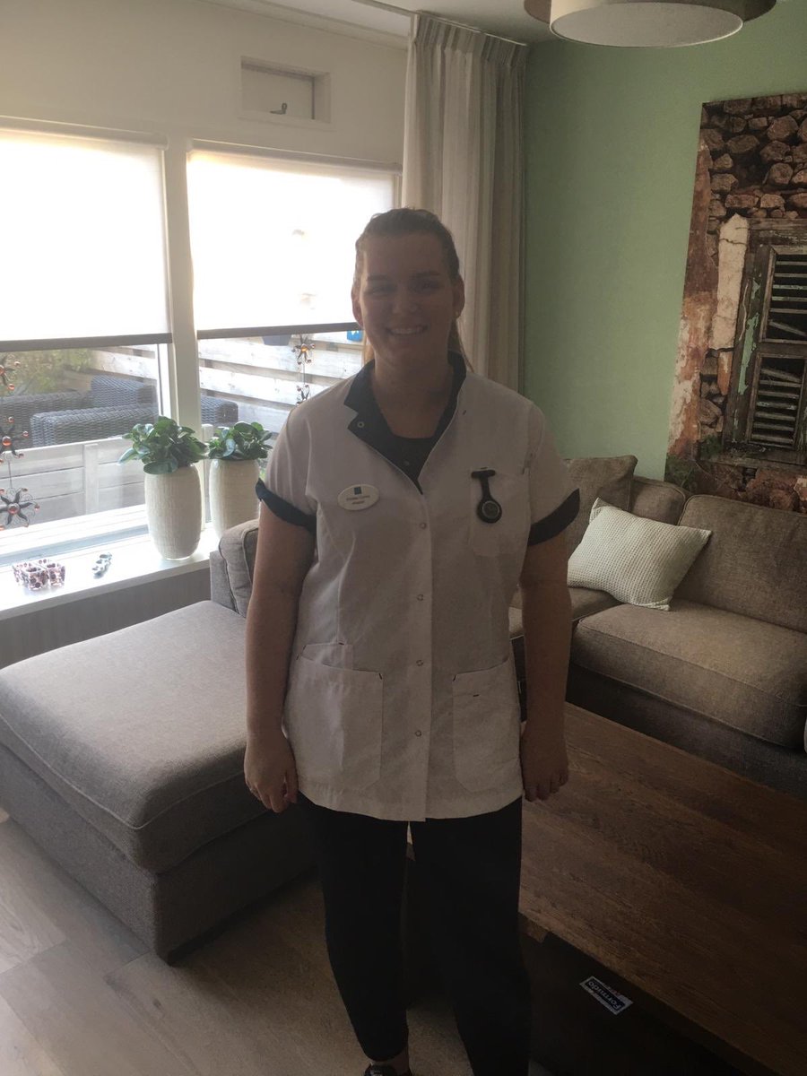 dirk_ooms's tweet image. 💪Bericht van een trotse vader!Dochter vandaag geslaagd voor de  opleiding verpleegkundige 🎉🎉
Tegenslagen overwonnen en einddoel bereikt👏👏