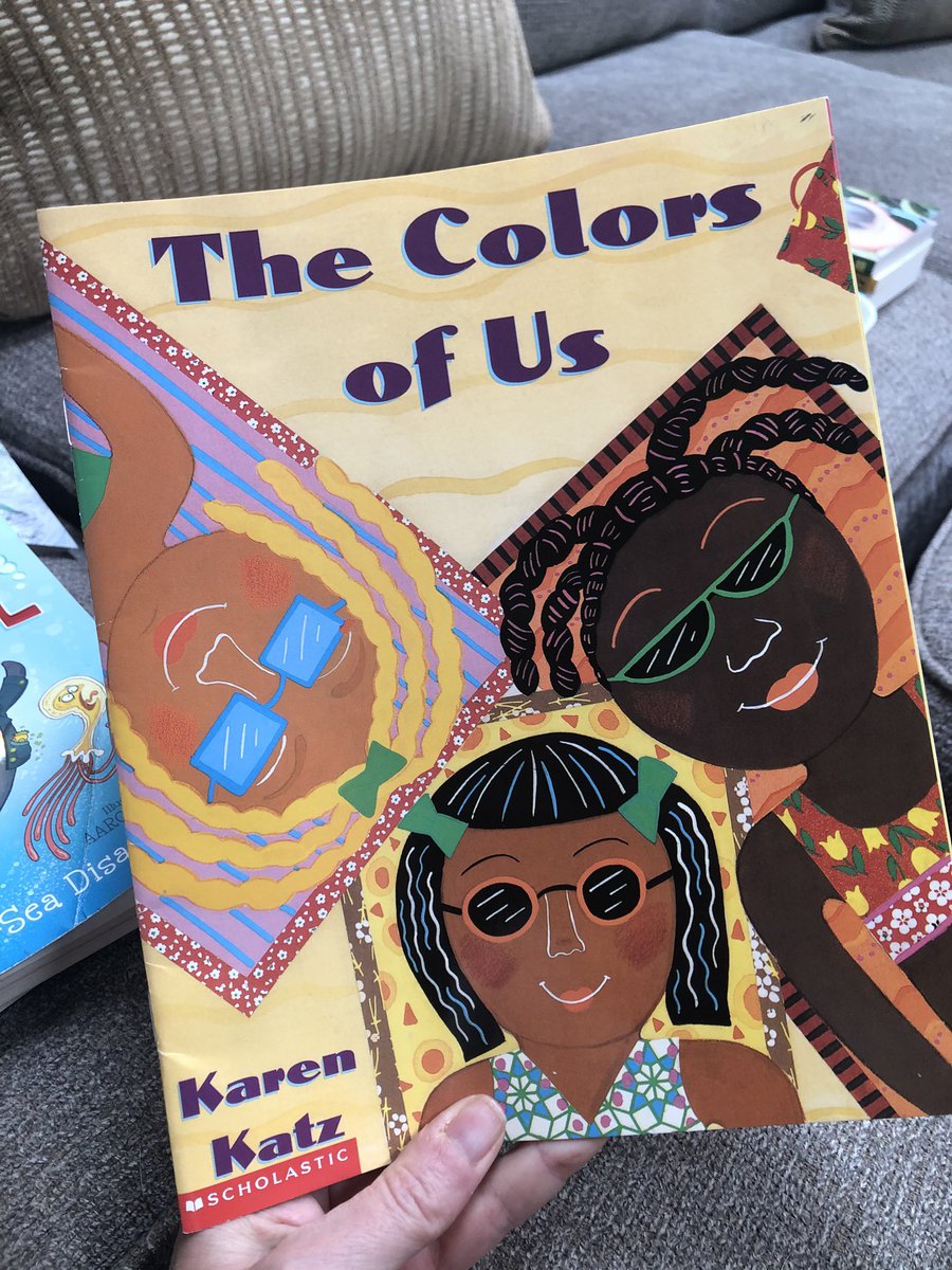 KymHarjes's tweet photo. 🖤🤎🤍 #thecolorsofus #readaloudeveryday https://t.co/mIeD9APlS5