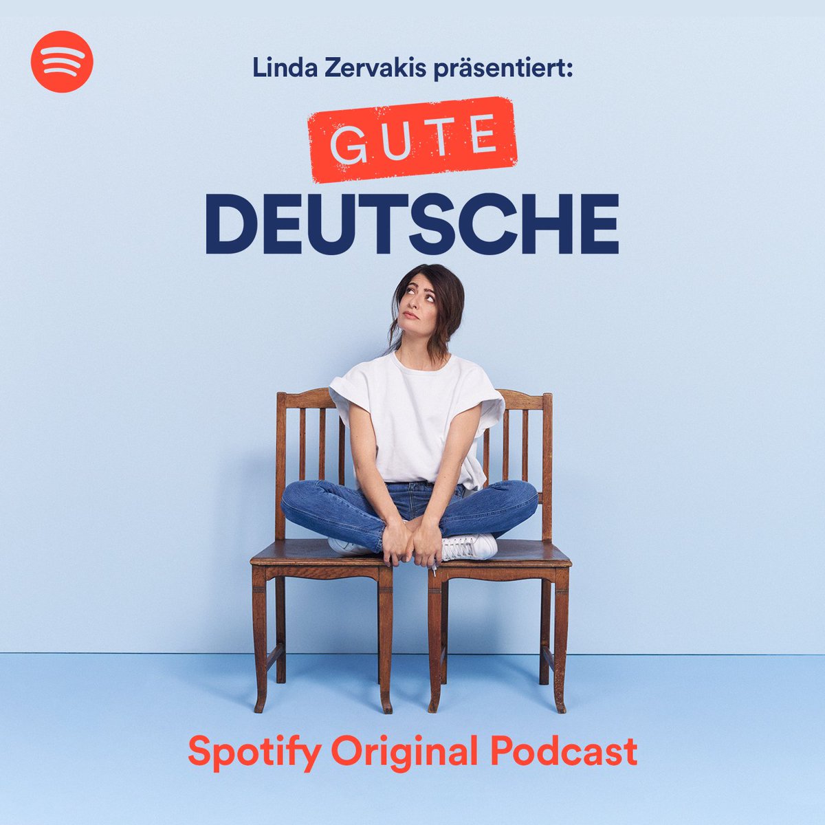 SpotifyDE's tweet photo. .@lindazervakis präsentiert: Gute Deutsche und spricht mit Gästen verschiedener Herkunft darüber, was es bedeutet irgendwie immer zwischen den Stühlen zu sitzen. Hört jetzt Episode 1 mit Salwa Houmsi und Episode 2 mit Giovanni di Lorenzo, Chefredakteur von @DIEZEIT. #GuteDeutsche https://t.co/U7BMOBnbiM
