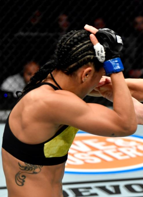 mmafightcamprev's tweet photo. The Main Card Watch!!!!!!!
When you realize there are levels to this!
Watch @jessicaevileye
@ufc Fight Night: Saskatoon
Live on Saturday June 13 th
Read
https://t.co/Luai13GoR6
#ufcfightnight #ufcapex #eyevcalvillo #fightnight #willyoubewatching https://t.co/Ue2lN14HLE