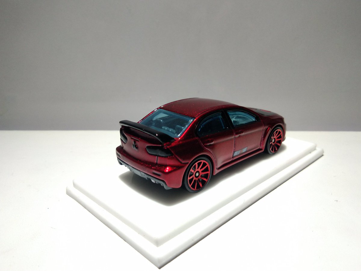 hotwheelica's tweet photo. Done
@Hot_Wheels
#hotwheels #diecast
#hotwheelsrepaint https://t.co/6Qq37Ro0rC