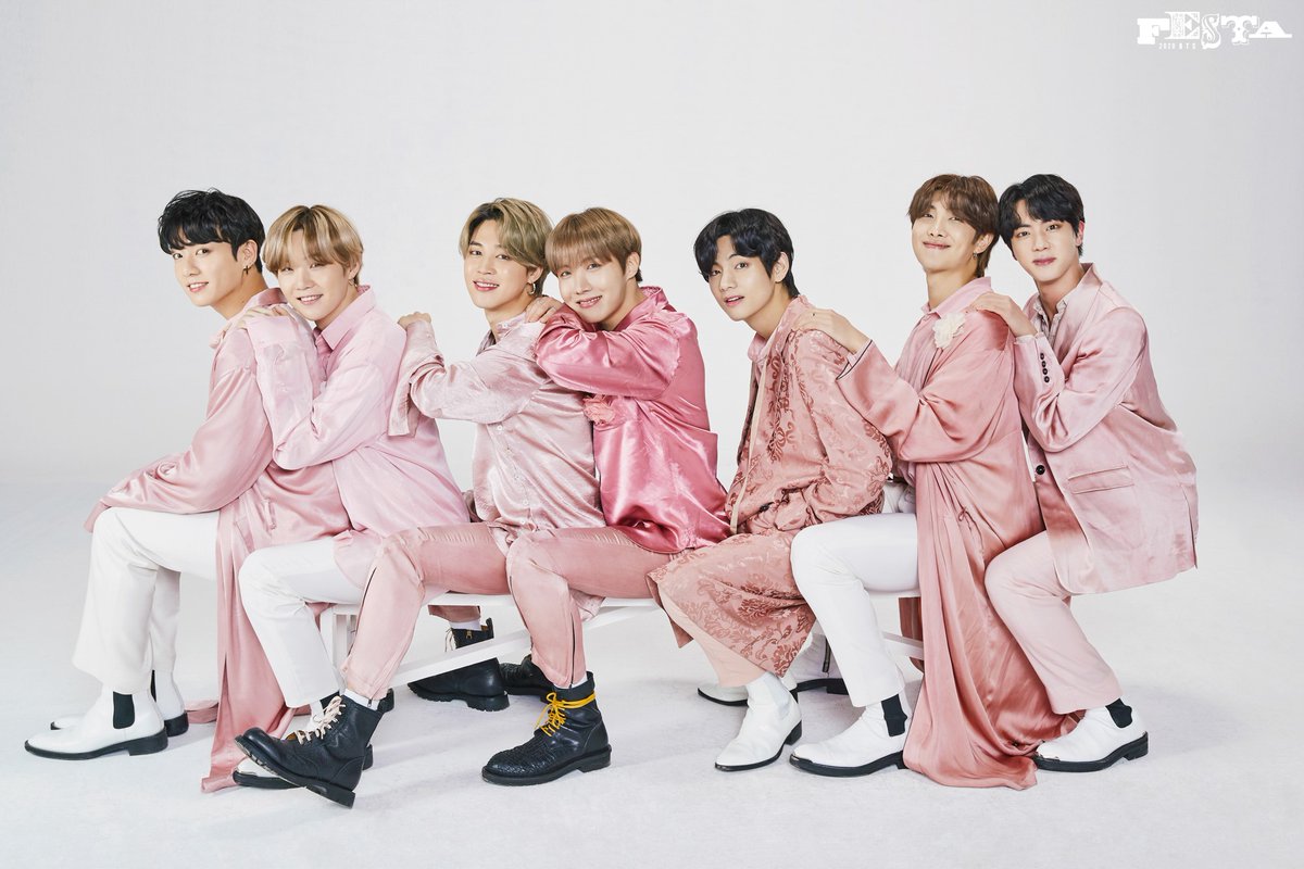 BTS_ARMY's tweet photo. #2020BTSFESTA #BTS #BTSARMY
#RM #JIN #SUGA #jhope #JIMIN #V #JungKook @BTS_twt @bts_bighit @BigHitEnt https://t.co/8VAZdzrHaz