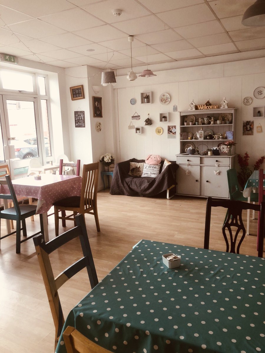 Rearranging and cleaning down 🧼🧽- feels so strange to be empty but looking forward to welcoming you all back soon 💕