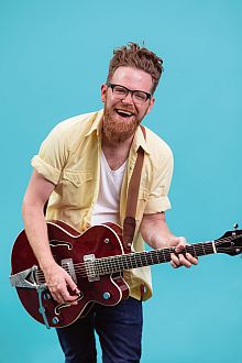 BethBC's tweet photo. Happy song for Friday: "Jump for Joy" from #RedYarn's new album "Backyard Bop" - released todayhttps://mailchi.mp/953d53683a5c/jump-for-joy-today-as-red-yarn-announces-backyard-bop-summer-album  #newmusic #kindie #rockabilly @RedYarnPDX Catch #videopremiere at @Zooglobble https://t.co/9lsrlLM9F8