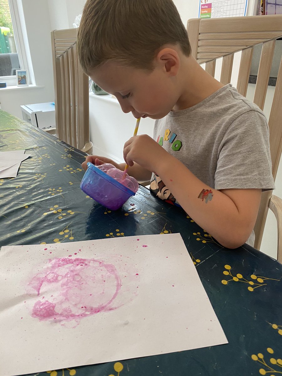 briggs_stef's tweet photo. Harry loved doing bubble painting and was very excited by all the patterns on the paper at the end! @WhiteCourtScho1 @MissHughes_FSH https://t.co/5AyEMBo05n