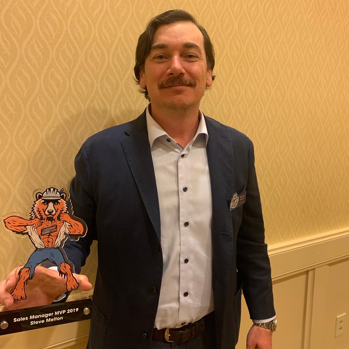 Happy Friday! We’re throwing it back to the NSCS Kickoff Meeting Awards Dinner we had back in early 2020. Every year, we give out awards to NSCS associates who go the extra mile, have garnered extraordinary sales achievements and those who are the unsung heroes. #KnowHowCanDo