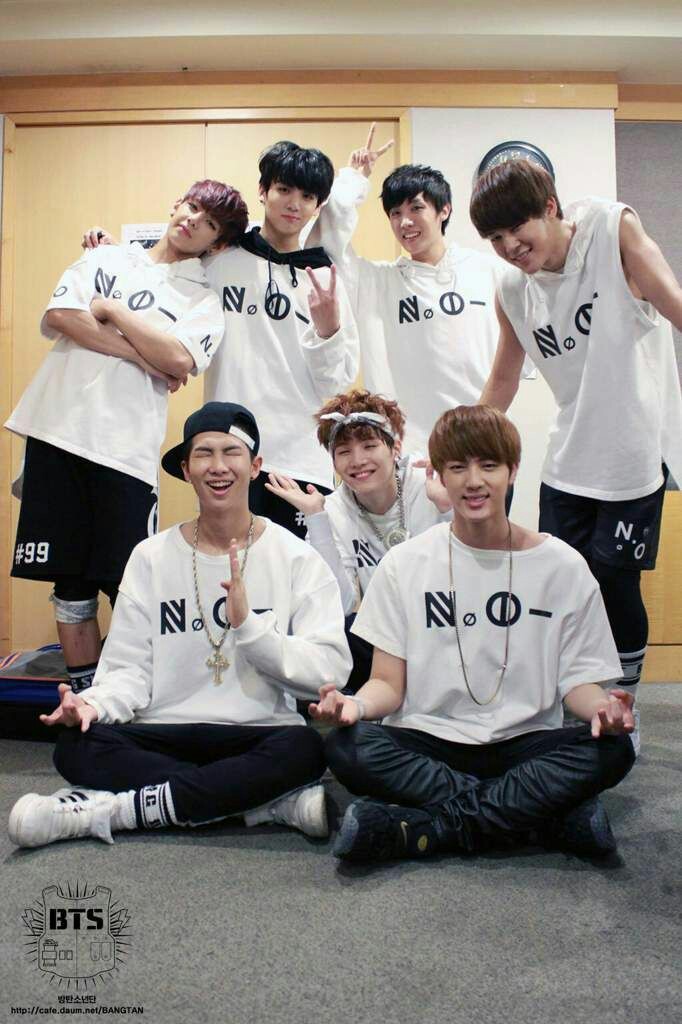 Pest_SUGA's tweet photo. Thank you for being a part of my life.  Thank you for being so great happiness.💜💜
@BTS_twt
#7ToEternityWithBTS
#BTS7thYearAnniversary 
#일곱의_겨울과_봄_뒤에도_함께 
#BTS 💜 #RM  #JIN  #suga  #JHOPE #JIMIN #V #JUNGKOOK https://t.co/wzlWXm8HUr