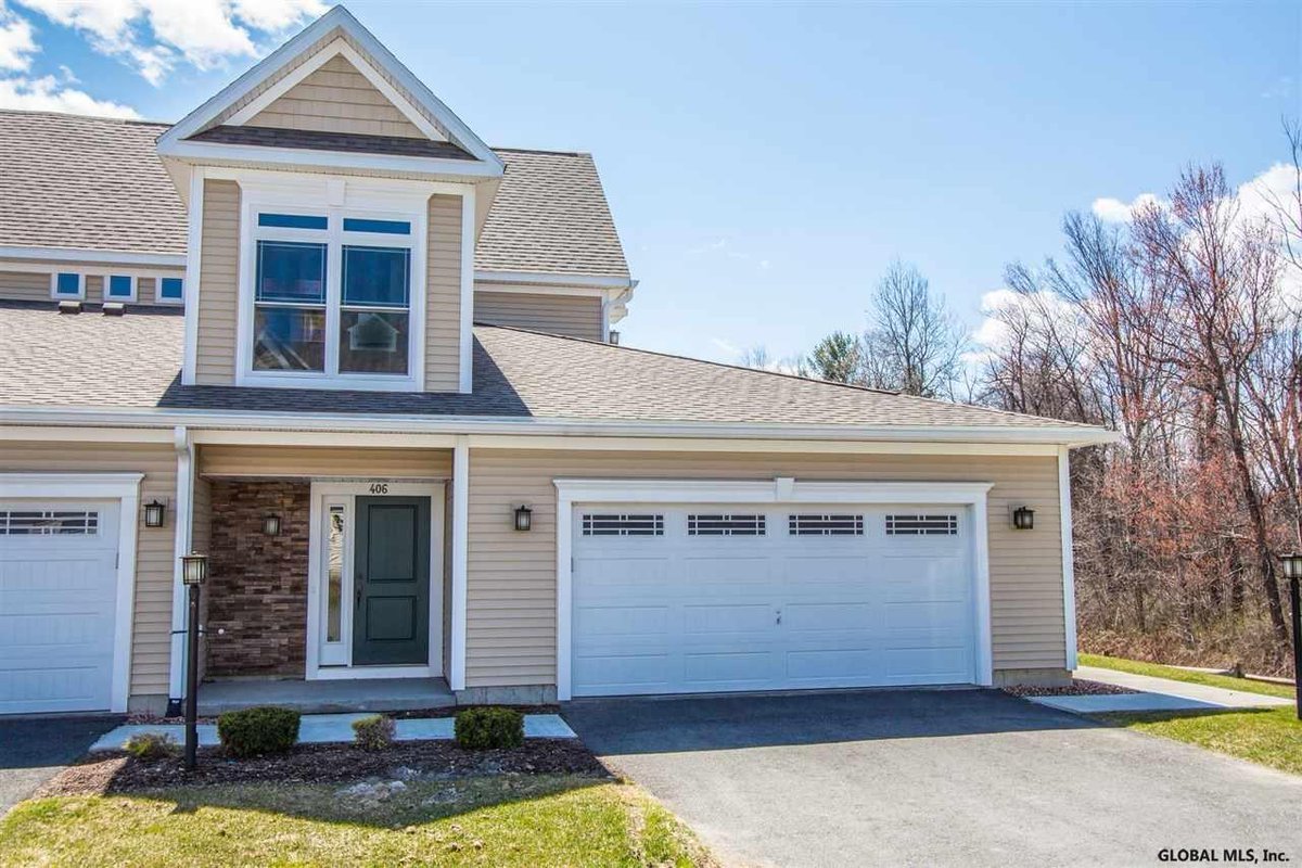 RyantClark81's tweet photo. I am looking for a buyer for 406 LOIS LA #Schenectady #NY  #realestate https://t.co/v9PaDnKIJA https://t.co/JqVzufLHEU