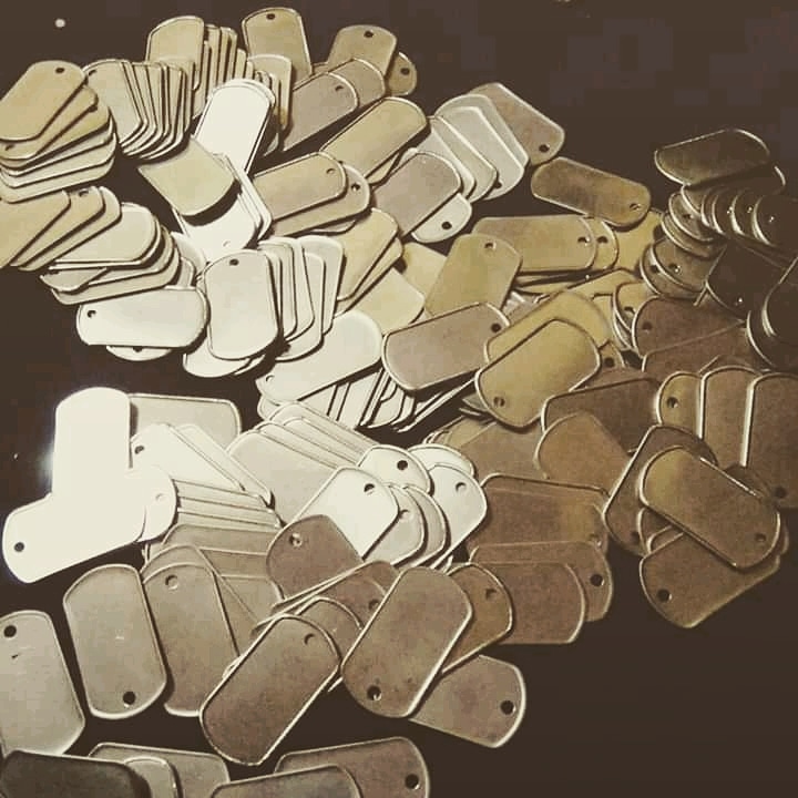 DogTagsKenya's tweet photo. Engraved #militarytags #dogtagskenya @DogTagsKenya  #armytags #armylife https://t.co/pK6KUDEKLv