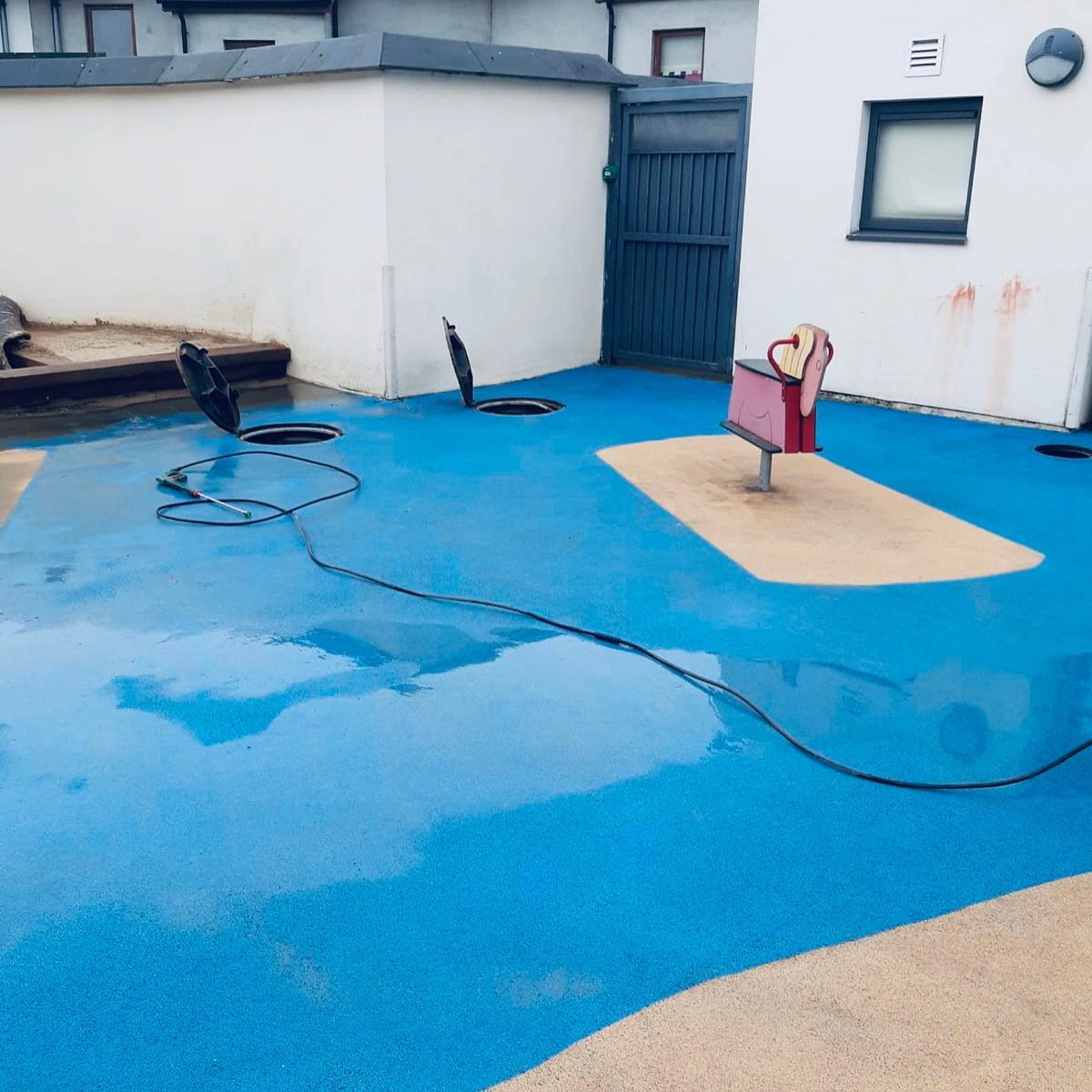 ACSGroupIrl's tweet photo. Are you looking to restore your marmoleum floor / or your soft play area contact us here at Acs
Floor care by ACS 👷🏼🧑🏿‍🏭🧑🏻‍🔧
☎️ us on 01-4422333 // 0868914579
📧 us deirdre@acsgroupirl.com
🌎 https://t.co/mep3JZroW3
#school #canteen #marmoleum #creche #flooring #playground #acs #love https://t.co/iWhTb8EE5Q