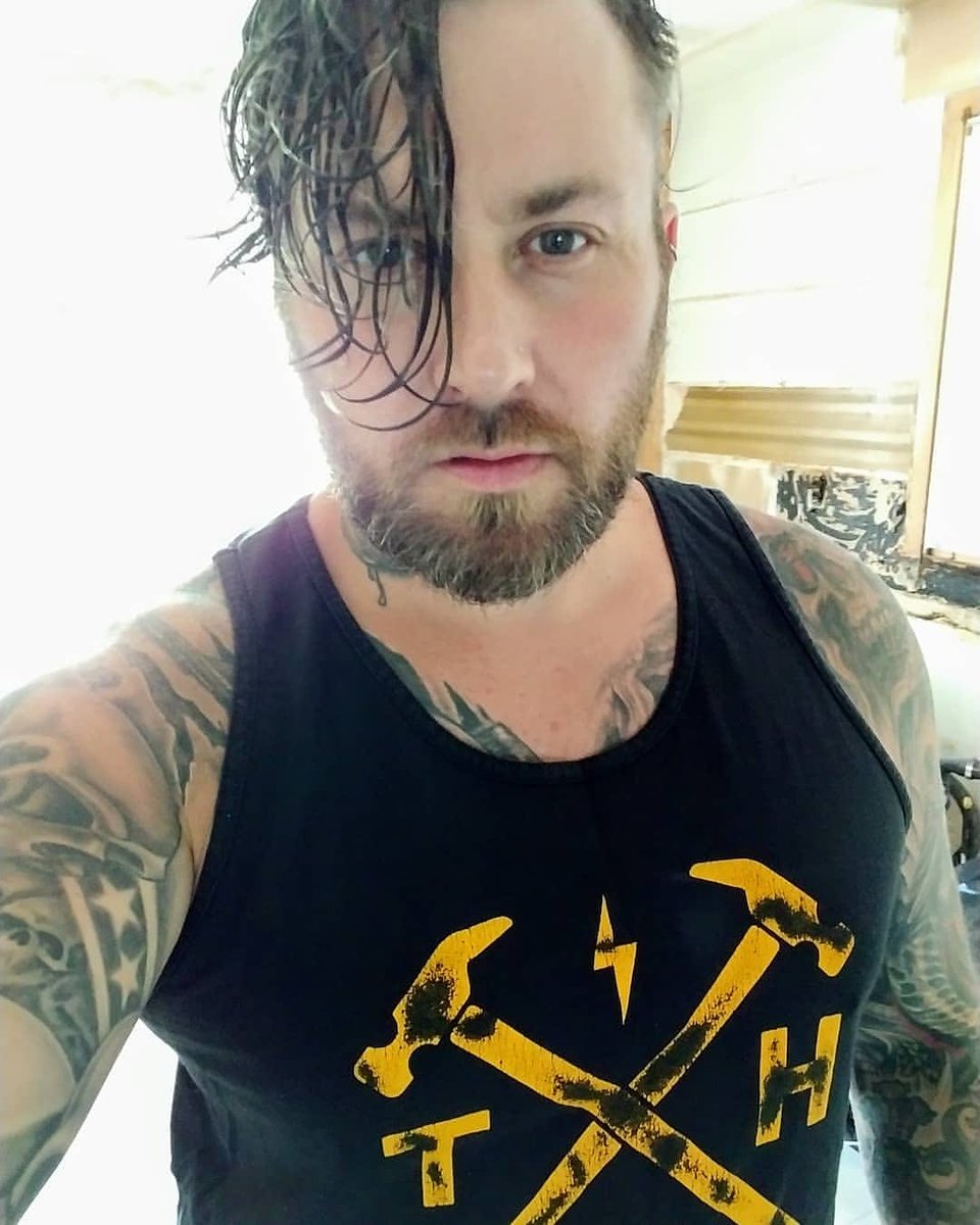 TRUEHAMILTONIAN's tweet photo. @k.d.2.0
โข โข โข โข โข โข
Hamilton's finest 905 ! .
.
.
.
.
.
.
#htownkid #905proud #lovemycity #hamilton #ontario #supportyourcity #longhairdontcare #bearded #beardedmen #inkedup #tattedup #skulltattoo #armsleevetattoo #chesttattoo #selfie #happy #positivevibes #truehamiltonian https://t.co/RZGJ6Mk30m
