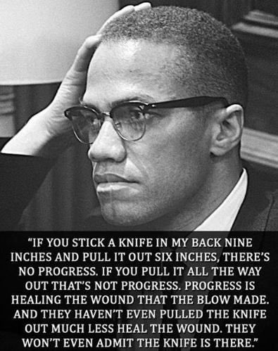 FAMBlackArchive's tweet photo. Goodmorning rattlers, stay positive and be safe 🧡🐍 https://t.co/mjsOkZAUjR