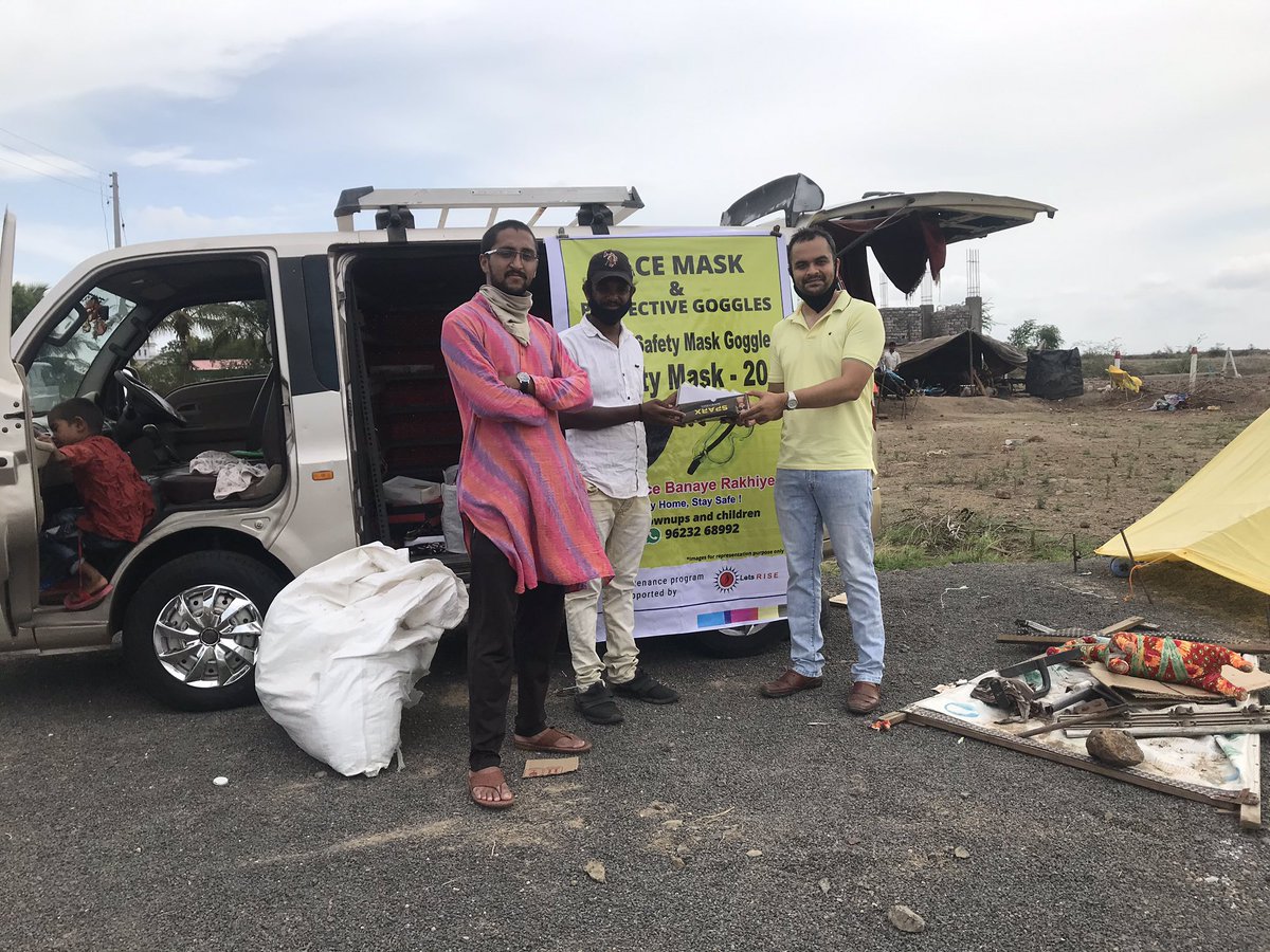 LetsRISE_India's tweet photo. We kicked off self-sustenance effort in couple of places with willing participants.

#indiafightscorona #selfrespect #sustenance #selfreliance https://t.co/D0Ahn92yCC