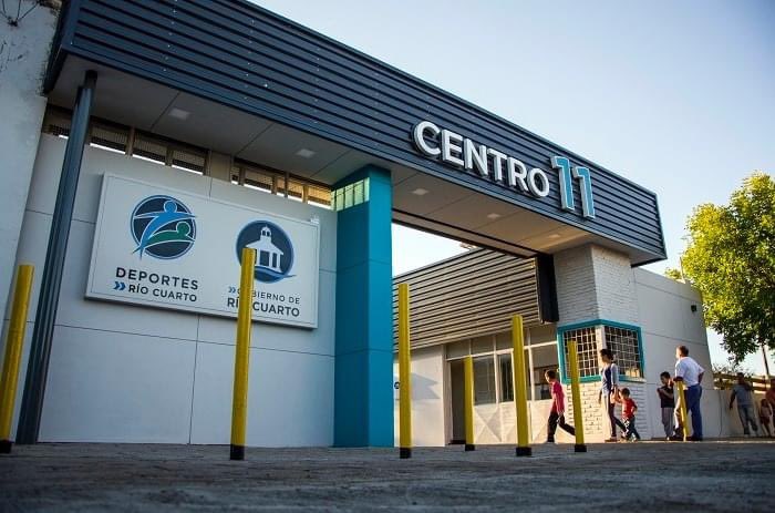 DeportesRioIV's tweet photo. 🗣 Martín Herrera anunció que los deportistas con proyección olímpica podrán entrenar en la ciudad. Deportes Río Cuarto puso a disposición de la Agencia Córdoba Deportes el #Centro11 y #Polideportivo2. https://t.co/HQbqfu739i