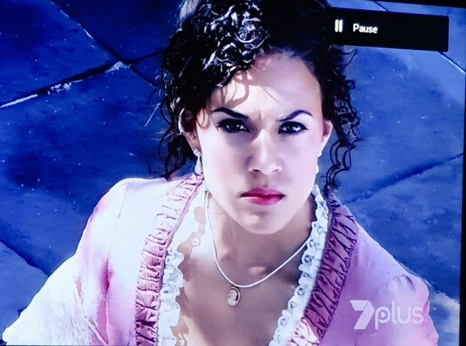 liblet85's tweet photo. My guilty pleasure during COVID-19 has been binge watching  #OneTreeHill 
I don't understand why I never watched when it first came out.
Now I up to S7, and get to watch @kramergirl be #alexdupre and do her thing #treehiller #oth #othfromaus #clothesoverbros https://t.co/xmxBqgzfxr
