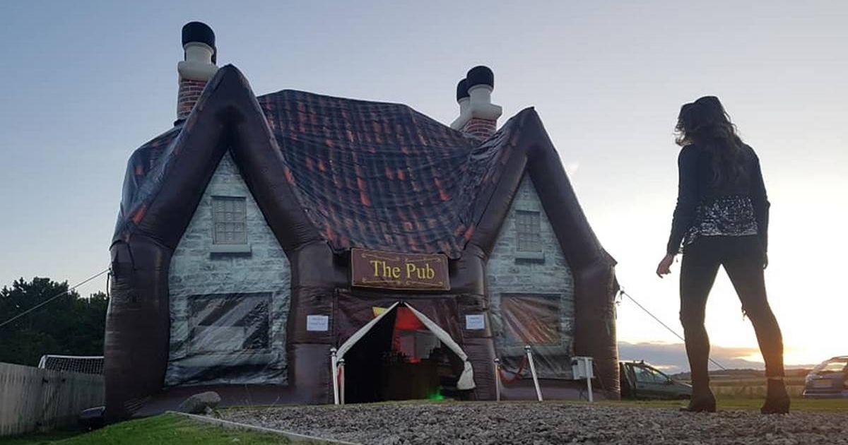Missing the pub? You can rent a giant inflatable pub for your garden bit.ly/3cZsyTI #FridayFeeling #pub #gardengames