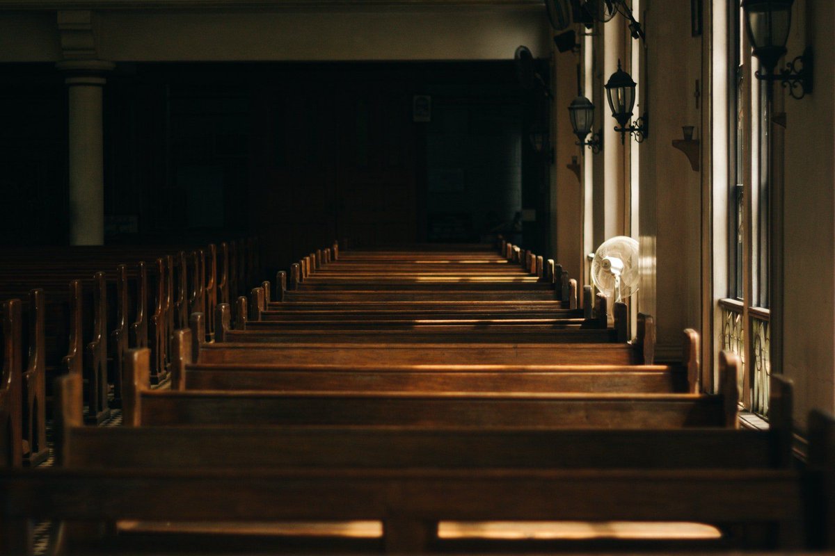 CanadaTGC's tweet photo. We have made a simple, short guide that explains relevant information for Canadian churches as well as links to official guidelines in each Province.

https://t.co/IISHgieME7 https://t.co/3PmOZz22gb