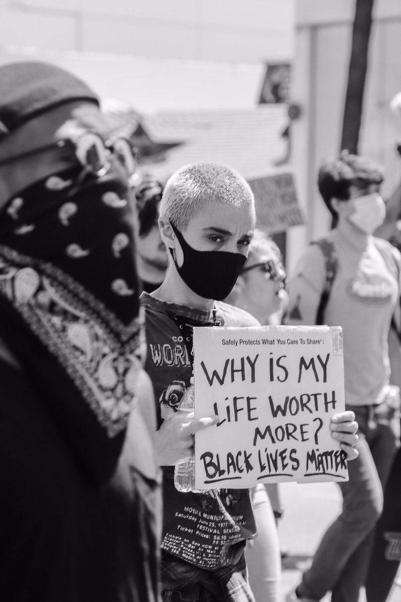 NICKYFILMS's tweet photo. BLACKOWNED #BLACKLIVESMATTER #SayTheirNames #BreonaTaylor #GeorgeFloyd #BlackLivesMatterLA #DefundThePolice  #NICKYFILMS https://t.co/7OdC2qvMKb