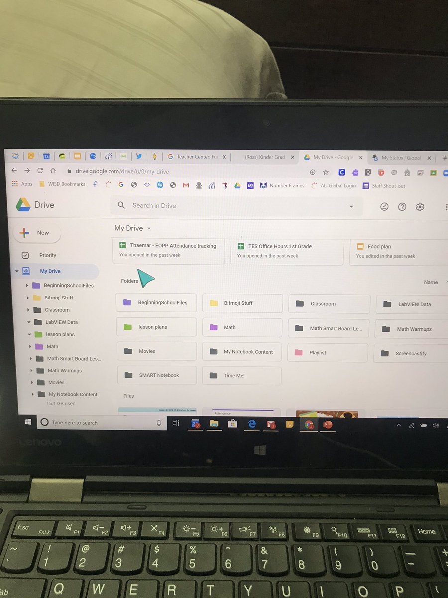 Julie Thaemar tweet media