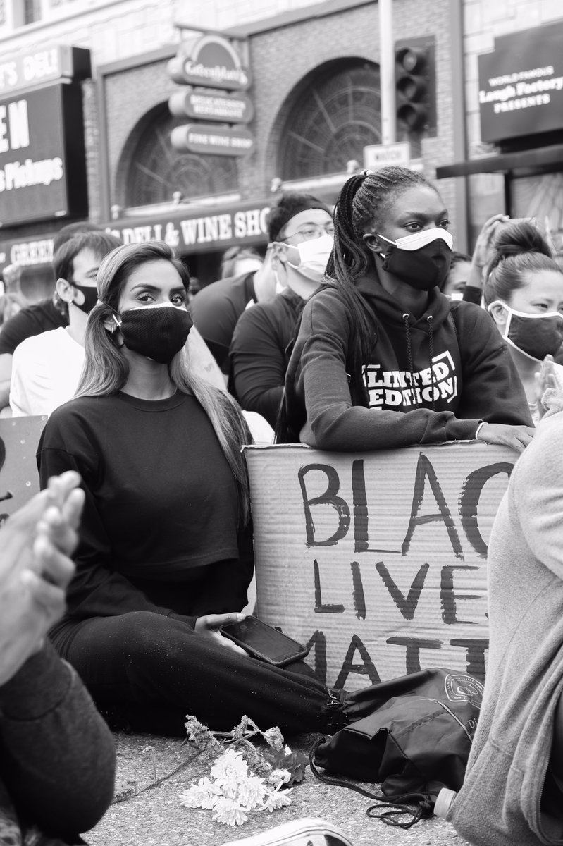 NICKYFILMS's tweet photo. “Change is gonna come” #BLACKLIVESMATTER #SayTheirNames #BreonaTaylor #GeorgeFloyd #BlackLivesMatterLA #DefundThePolice  #NICKYFILMS https://t.co/xZtioIrup2