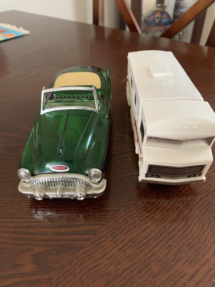 Anyone Collect These Avon Classics.? A Moment in the Past.!! Ty