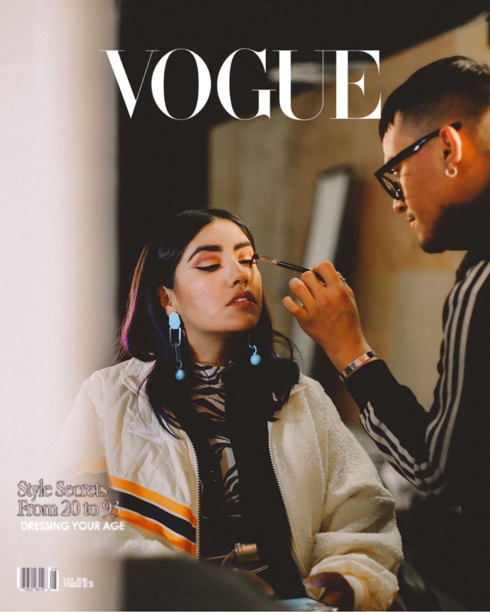 UpdatesKaren's tweet photo. 📸 | Karen for VOGUE.

#KarenPolinesia #VogueChallenge https://t.co/5n2pBAQnoG