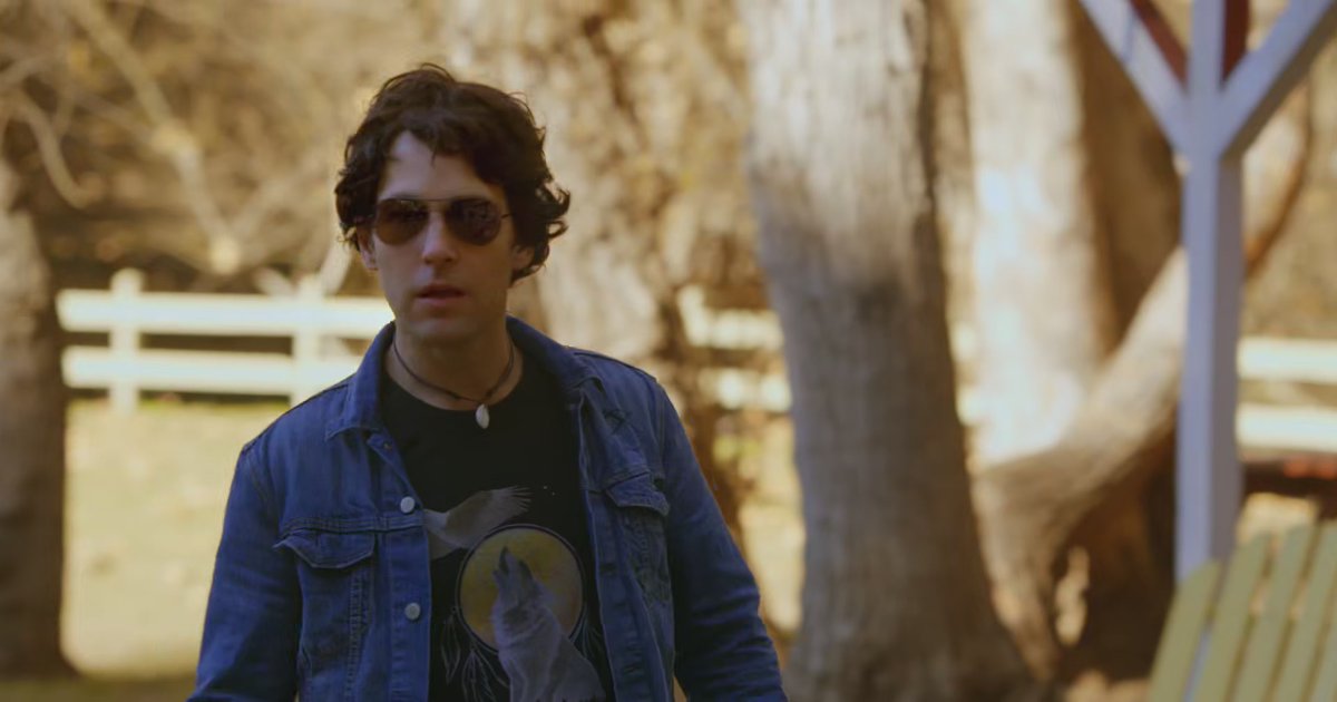 Wet Hot American Summer 1.01 "Campers Arrive"