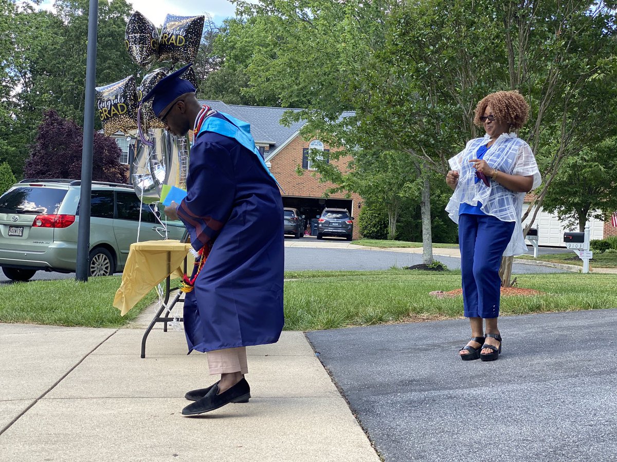 On the best 18th birthday 🥂...
- 4.1+ GPA all year
- Accepted to every school I applied to
- $300K+ in scholarships
- NHS
- FBLA Historian
- Class Senator
- Bowie ASA President
- Bowie ASA 3-year dancer
- Green Team
- Peer Forward
- Future Medical Professionals Association