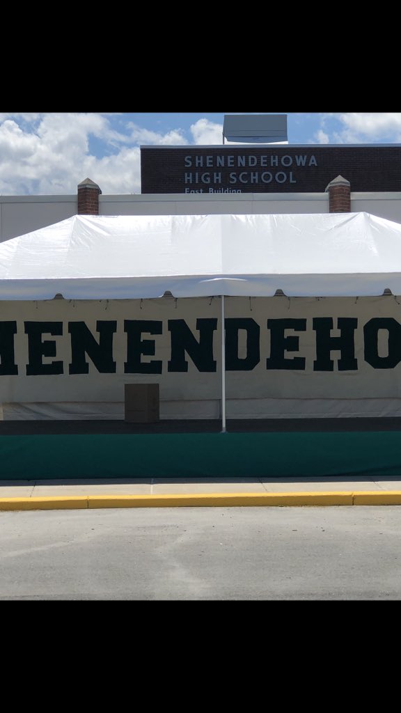 Agostinoni_Ron's tweet photo. Superintendent of Schools and Class of 2020 Dad, @OliverRobinso13 assisting and assessing the setup process now underway for @2020_shen Commencement! #ShenHS #Shentogether https://t.co/JsVDU4xc1j