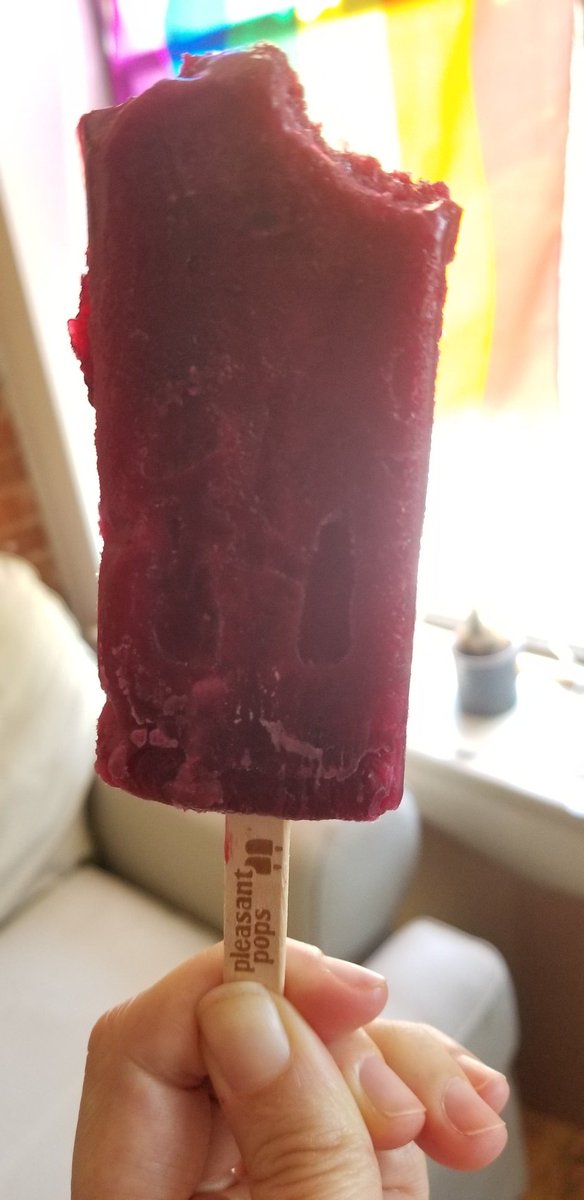 Lisa Chazanovitz tweet media